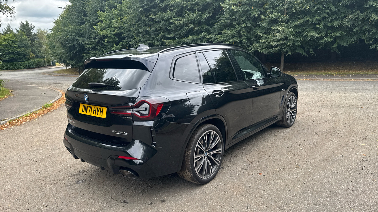 BMW X3 xDrive 30e M Sport - SUV/ Geländewagen: das Bild 4 BMW X3 xDrive 30e M Sport - SUV/ Geländewagen: das Bild 4