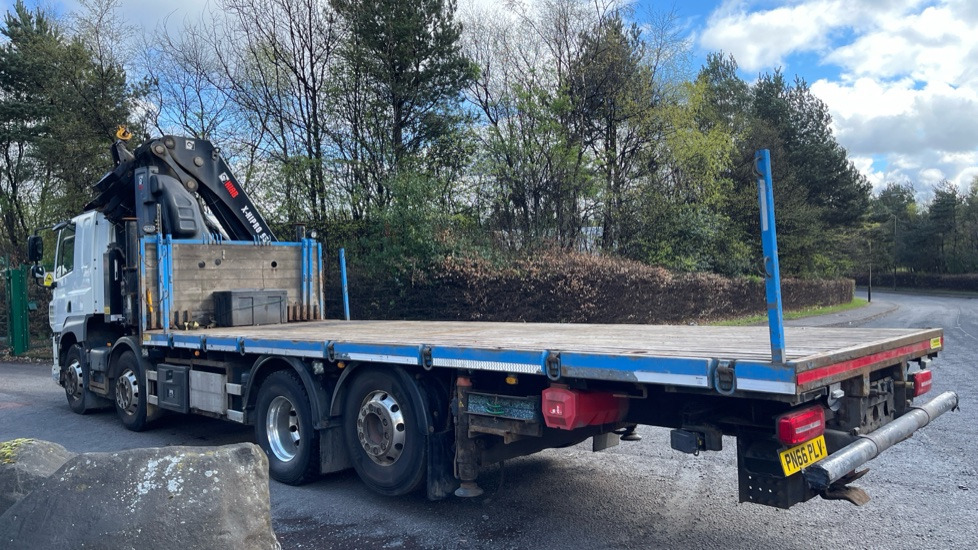 DAF CF 460 - Pritsche LKW, Autokran: das Bild 3 DAF CF 460 - Pritsche LKW, Autokran: das Bild 3