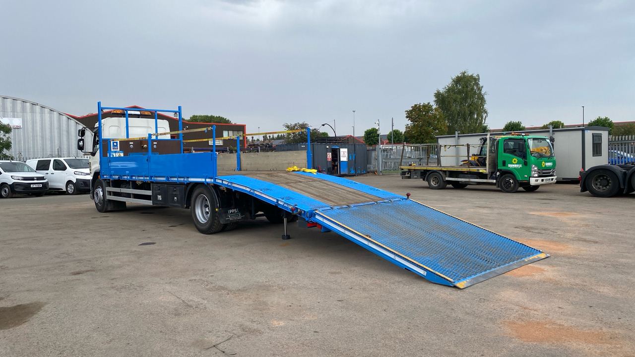 DAF LF 230 - Abschleppwagen: das Bild 3 DAF LF 230 - Abschleppwagen: das Bild 3