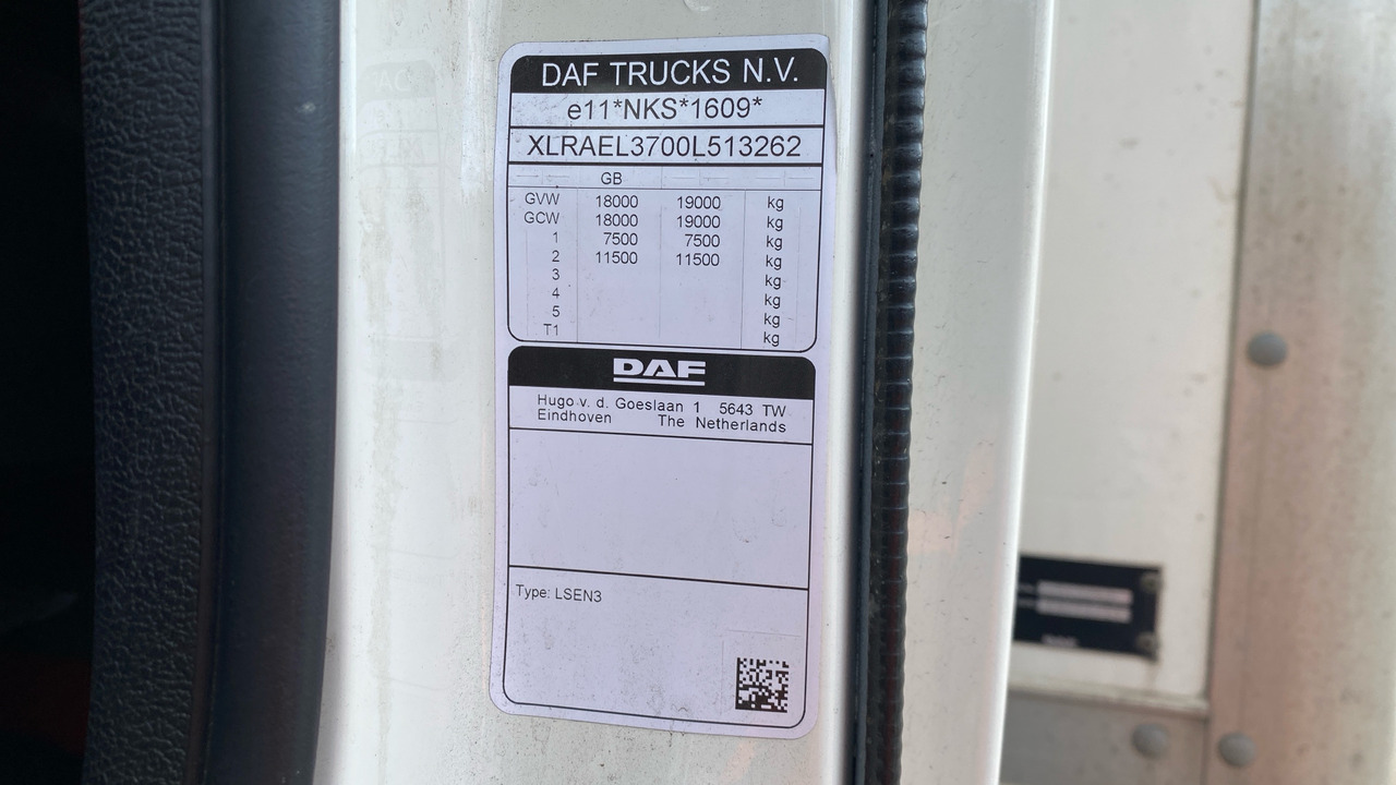 Koffer LKW DAF LF 260: das Bild 12