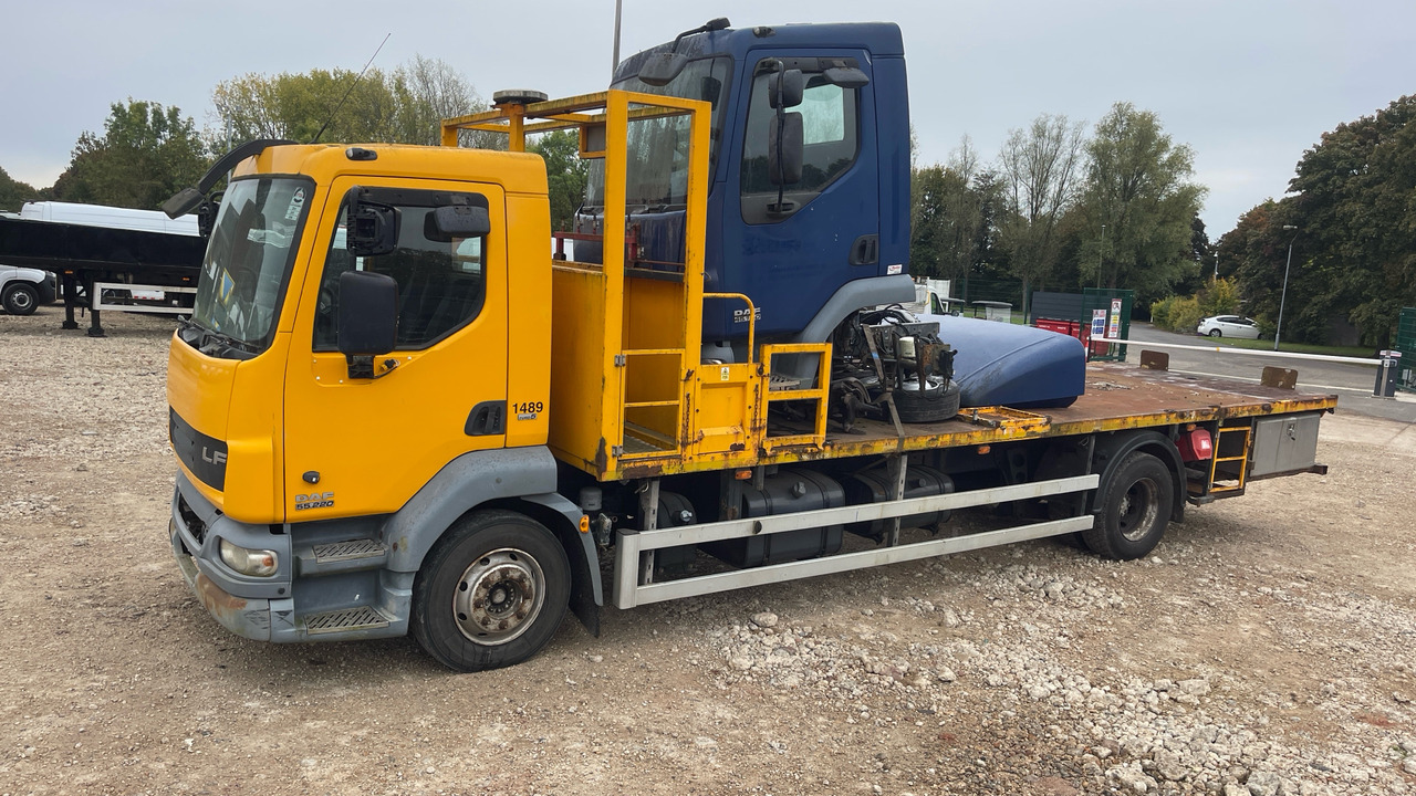 DAF LF 55.220 - Pritsche LKW: das Bild 2 DAF LF 55.220 - Pritsche LKW: das Bild 2