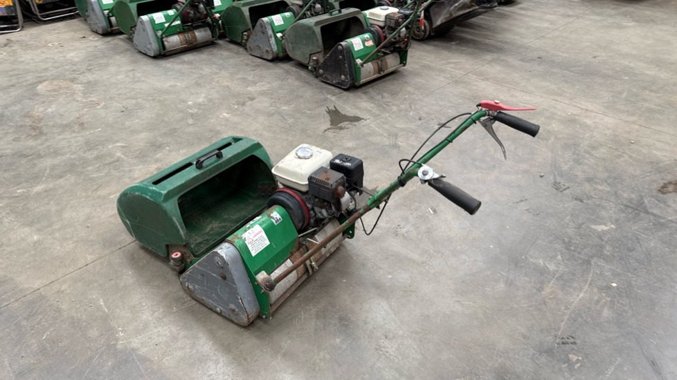 DENNIS FT510 PEDESTRIAN CYLINDER MOWER NO BLADE UNIT, GRASS BOX - Rasenmäher: das Bild 1 DENNIS FT510 PEDESTRIAN CYLINDER MOWER NO BLADE UNIT, GRASS BOX - Rasenmäher: das Bild 1