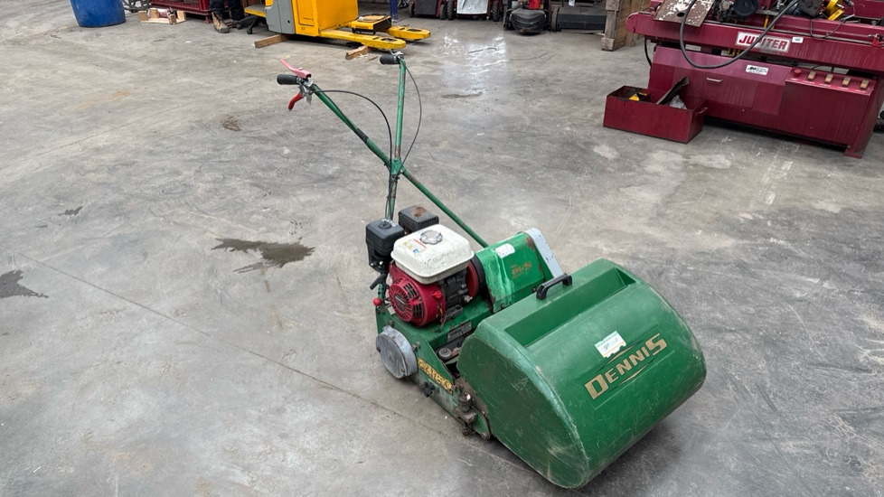 DENNIS FT510 PEDESTRIAN CYLINDER MOWER WITH 5K UNIT AND GRASS BOX - Rasenmäher: das Bild 1 DENNIS FT510 PEDESTRIAN CYLINDER MOWER WITH 5K UNIT AND GRASS BOX - Rasenmäher: das Bild 1