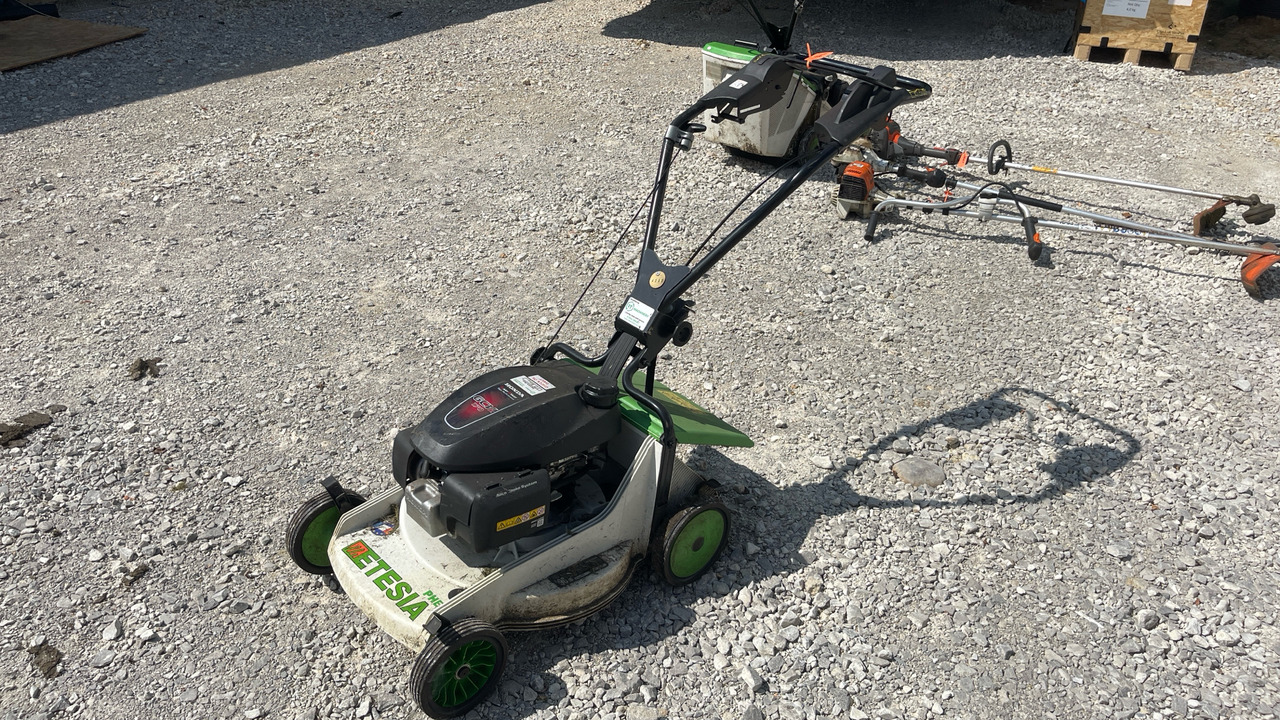 ETESIA PHE3 - Rasenmäher: das Bild 4 ETESIA PHE3 - Rasenmäher: das Bild 4