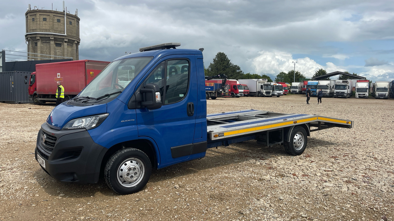 FIAT DUCATO 35 2.3 MULTIJET 160PS - Pritsche Transporter: das Bild 2 FIAT DUCATO 35 2.3 MULTIJET 160PS - Pritsche Transporter: das Bild 2