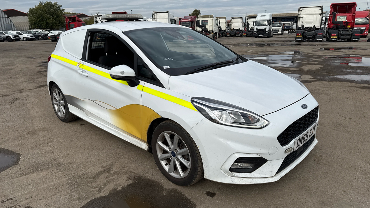 FORD FIESTA 1.5 TDCI 85PS - PKW: das Bild 1 FORD FIESTA 1.5 TDCI 85PS - PKW: das Bild 1