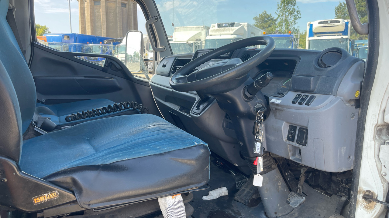 FUSO CANTER 7C18 - Kipper: das Bild 5 FUSO CANTER 7C18 - Kipper: das Bild 5