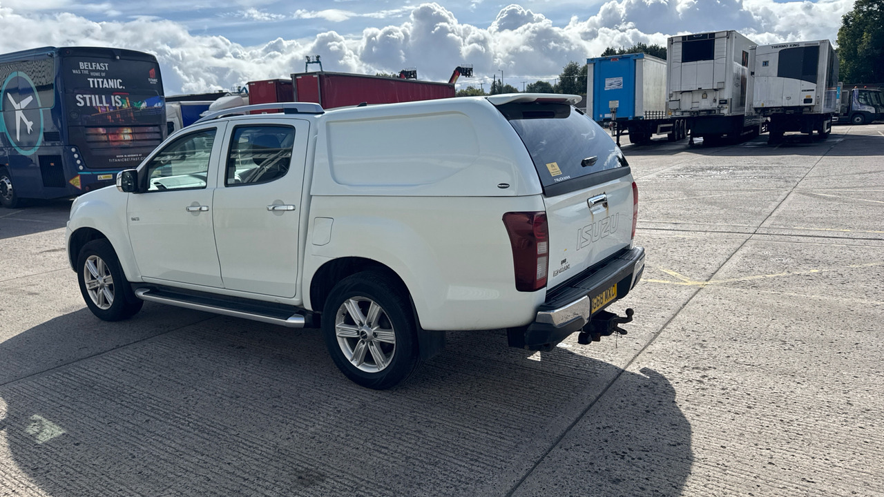 ISUZU D-MAX 1.9 UTAH - Pick-up, Transporter mit Doppelkabine: das Bild 3 ISUZU D-MAX 1.9 UTAH - Pick-up, Transporter mit Doppelkabine: das Bild 3