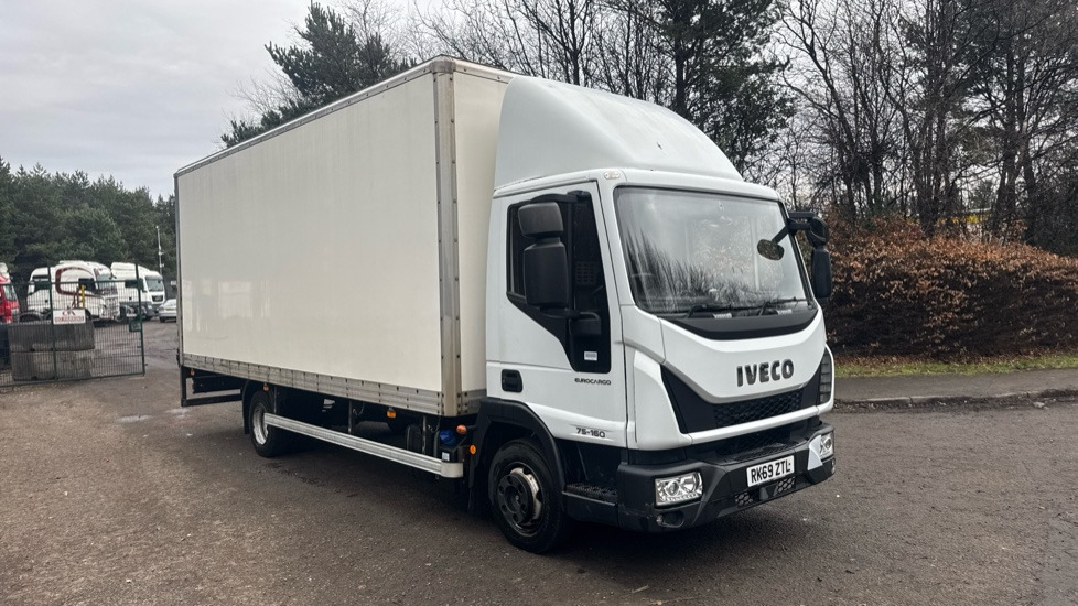 IVECO EUROCARGO 75-160 EURO 6 - Koffer LKW: das Bild 1 IVECO EUROCARGO 75-160 EURO 6 - Koffer LKW: das Bild 1