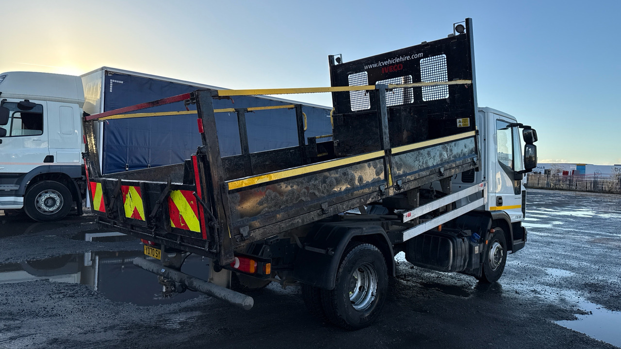 IVECO EUROCARGO 75-160 - Kipper: das Bild 4 IVECO EUROCARGO 75-160 - Kipper: das Bild 4