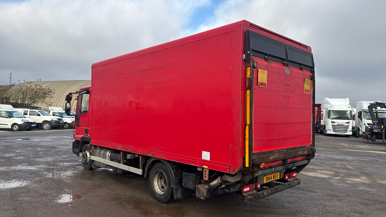 IVECO EUROCARGO 75e16 - Koffer LKW: das Bild 3 IVECO EUROCARGO 75e16 - Koffer LKW: das Bild 3
