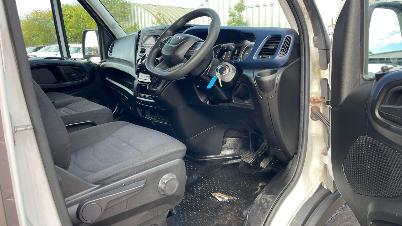 Iveco Daily 35-140 2.3 3520WB - Kastenwagen: das Bild 5 Iveco Daily 35-140 2.3 3520WB - Kastenwagen: das Bild 5