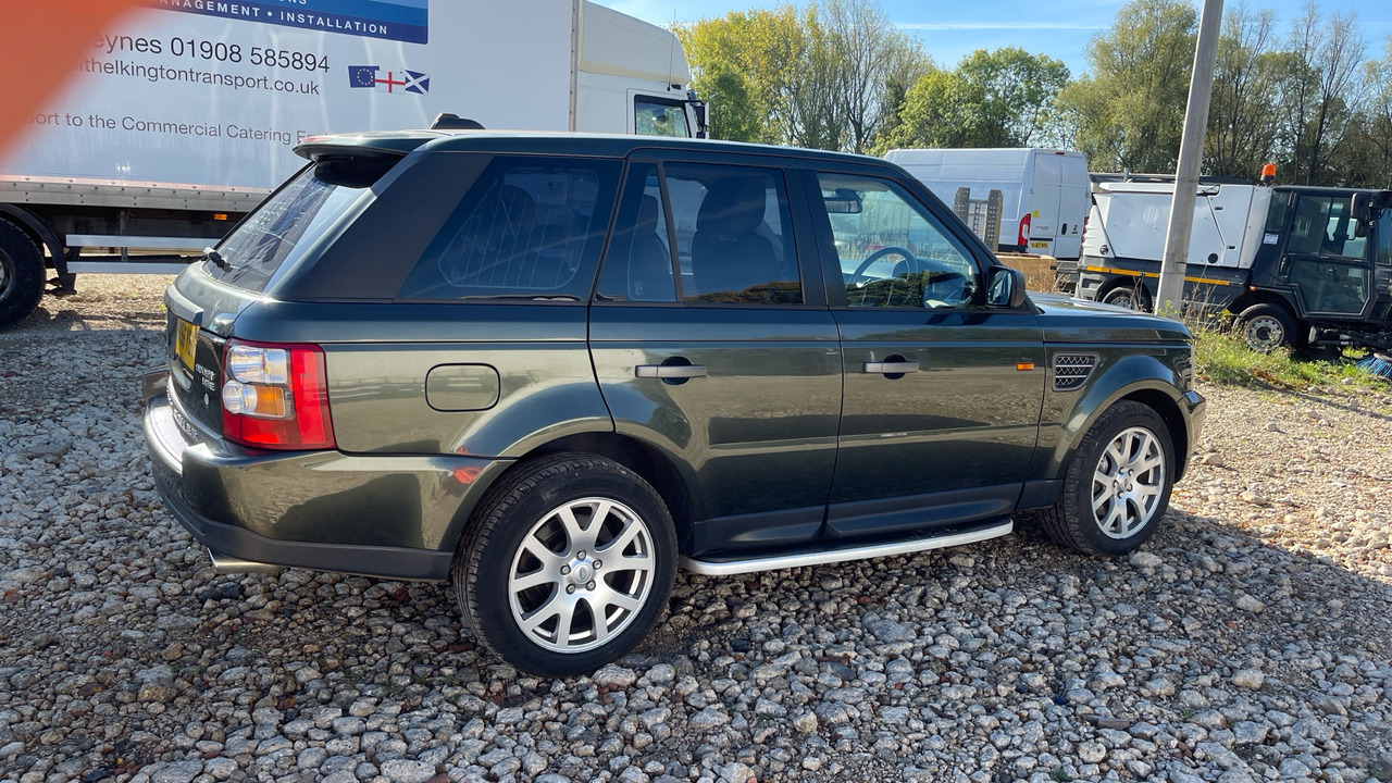 LAND ROVER RANGE ROVER SPORT 2.7 V6 HSE - Kombi: das Bild 4 LAND ROVER RANGE ROVER SPORT 2.7 V6 HSE - Kombi: das Bild 4