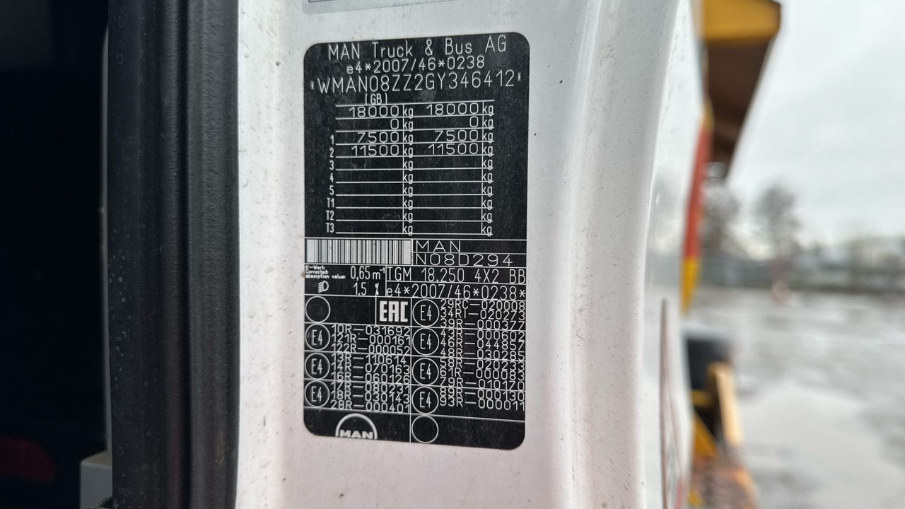 Schneeräumfahrzeug MAN TG-M 18.250: das Bild 11
