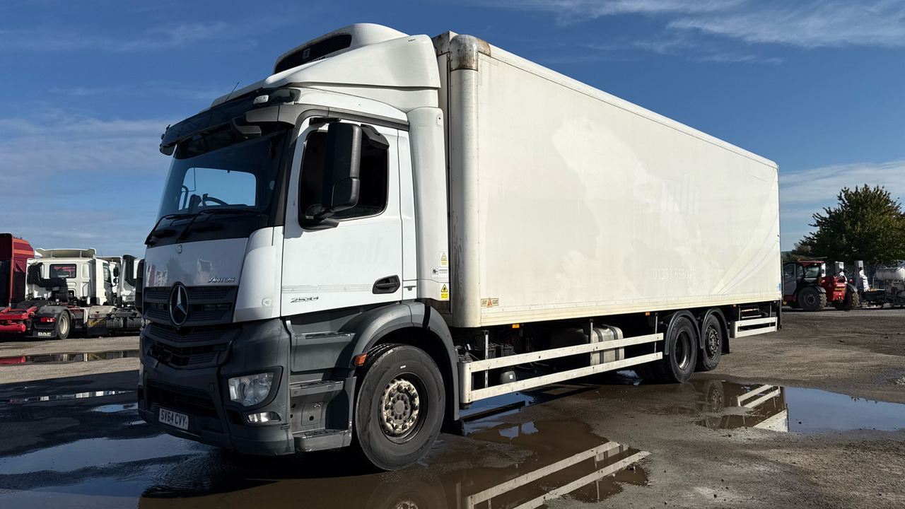 MERCEDES-BENZ ANTOS 2533 - Kühlkoffer LKW: das Bild 2 MERCEDES-BENZ ANTOS 2533 - Kühlkoffer LKW: das Bild 2