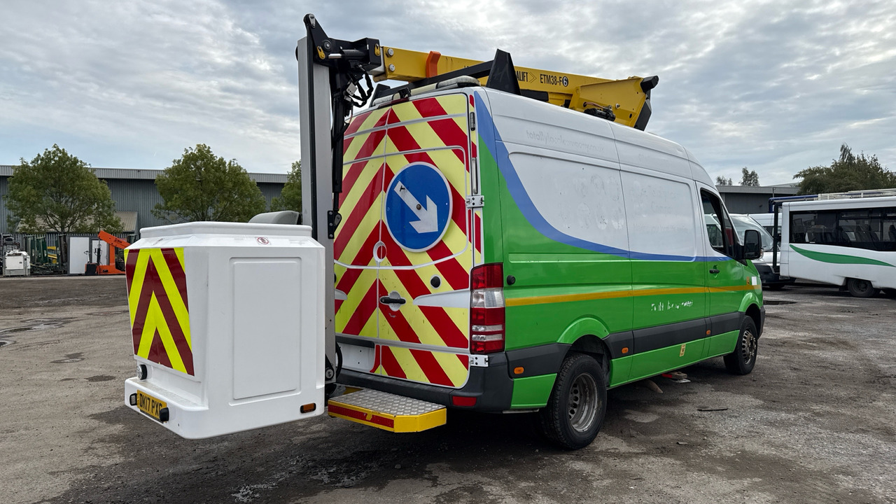 MERCEDES-BENZ SPRINTER - LKW mit Arbeitsbühne: das Bild 4 MERCEDES-BENZ SPRINTER - LKW mit Arbeitsbühne: das Bild 4