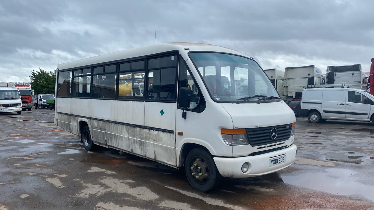 MERCEDES-BENZ VARIO 0 813 PLAXTON CHEETAH - Kleinbus, Personentransporter: das Bild 1 MERCEDES-BENZ VARIO 0 813 PLAXTON CHEETAH - Kleinbus, Personentransporter: das Bild 1