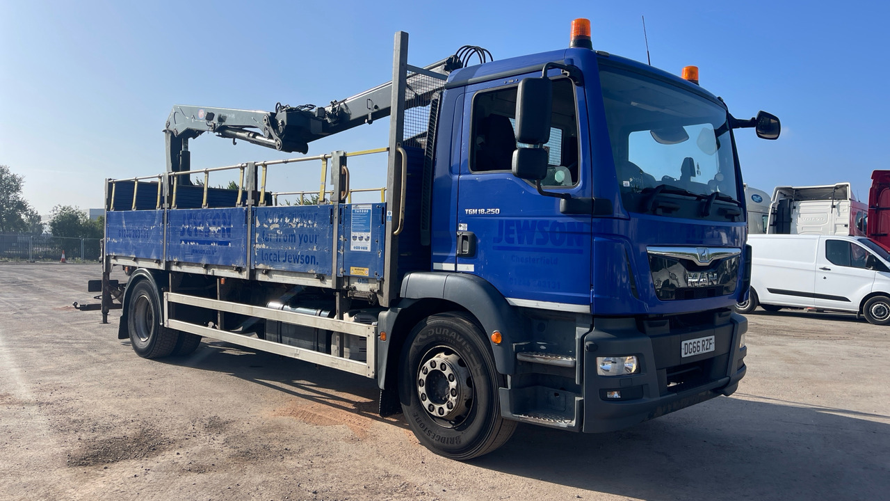 Man TGM 18.250 - Pritsche LKW, Autokran: das Bild 1 Man TGM 18.250 - Pritsche LKW, Autokran: das Bild 1