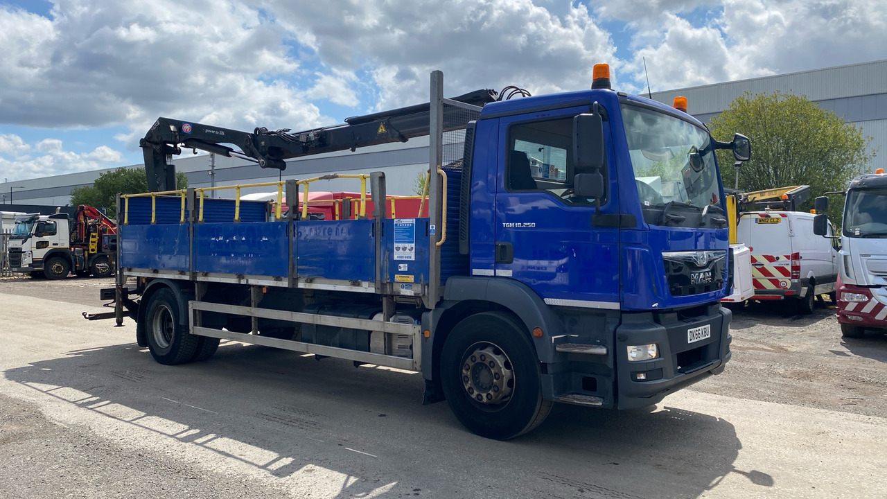 Man TGM 18.250 - Pritsche LKW, Autokran: das Bild 1 Man TGM 18.250 - Pritsche LKW, Autokran: das Bild 1