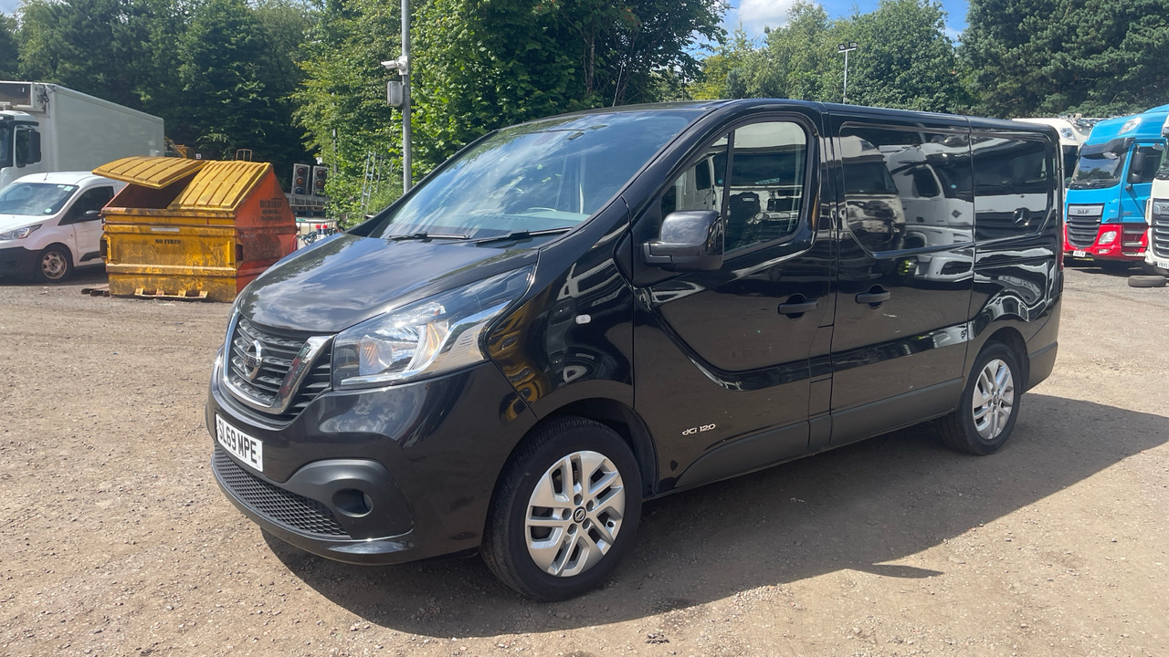 NISSAN NV300 1.6 dCi 120ps H1 Tekna Van - Kleintransporter: das Bild 2 NISSAN NV300 1.6 dCi 120ps H1 Tekna Van - Kleintransporter: das Bild 2
