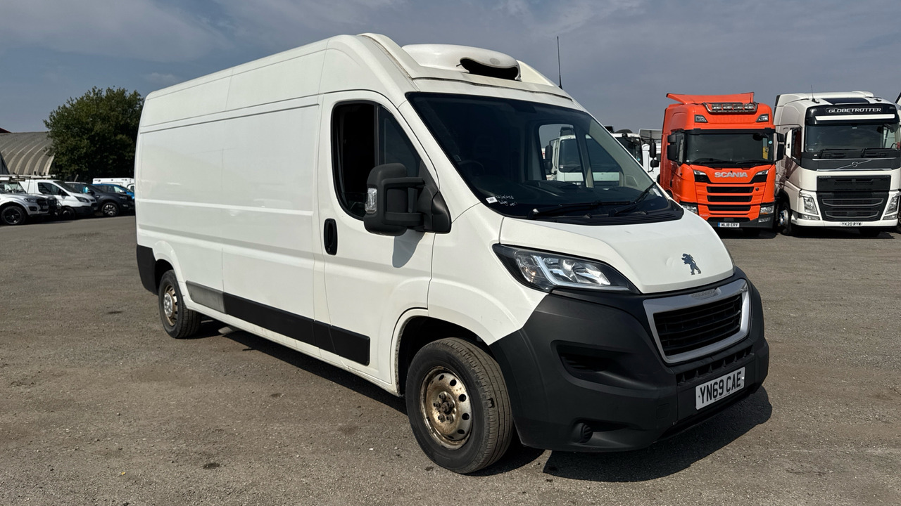 PEUGEOT BOXER 335 2.0 BLUEHDI 130PS - Kühltransporter: das Bild 1 PEUGEOT BOXER 335 2.0 BLUEHDI 130PS - Kühltransporter: das Bild 1