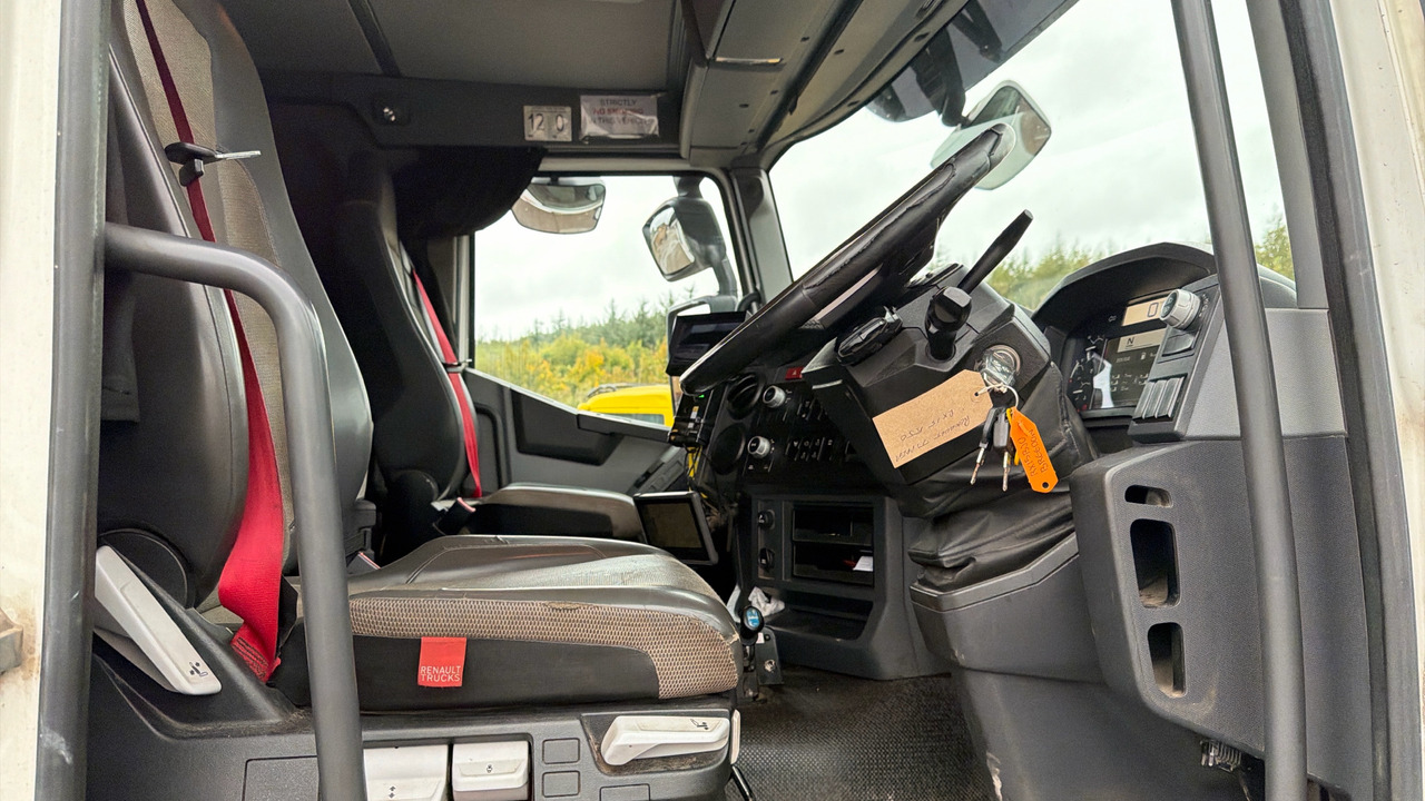 RENAULT C 380 - Kipper: das Bild 5 RENAULT C 380 - Kipper: das Bild 5