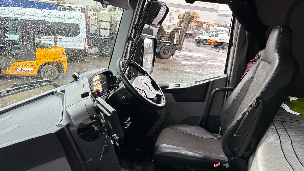 Kipper RENAULT C 430: das Bild 13 Kipper RENAULT C 430: das Bild 13