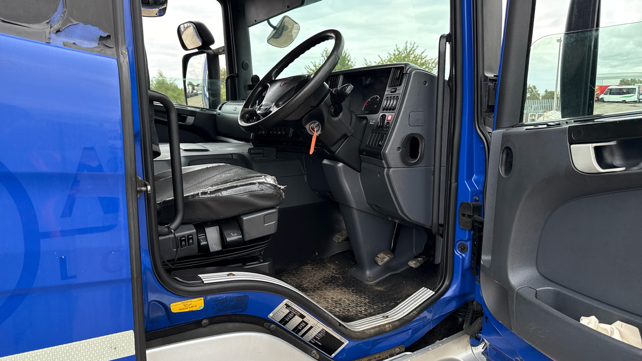 SCANIA P 230 - Plane LKW: das Bild 5 SCANIA P 230 - Plane LKW: das Bild 5