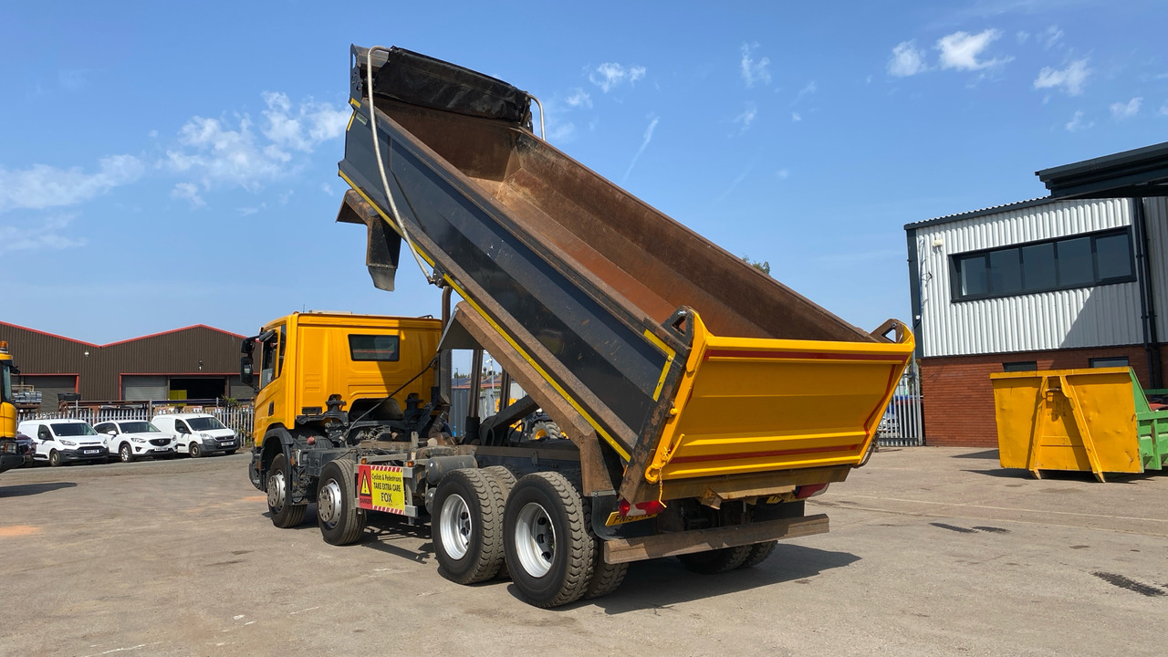 SCANIA P 410 - Kipper: das Bild 3 SCANIA P 410 - Kipper: das Bild 3