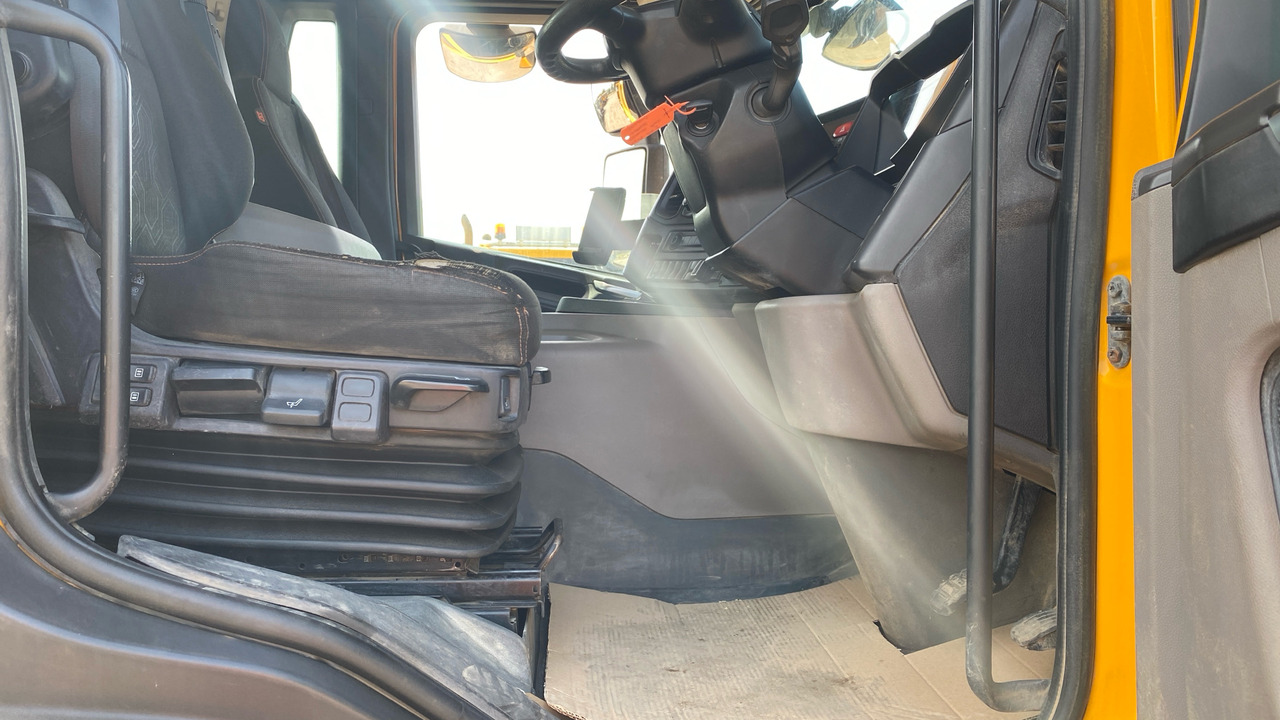 SCANIA P 410 - Kipper: das Bild 5 SCANIA P 410 - Kipper: das Bild 5