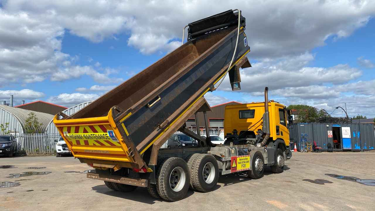 SCANIA P 410 XT - Kipper: das Bild 4 SCANIA P 410 XT - Kipper: das Bild 4