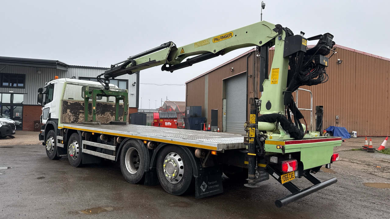 SCANIA P 450 - Pritsche LKW, Autokran: das Bild 3 SCANIA P 450 - Pritsche LKW, Autokran: das Bild 3