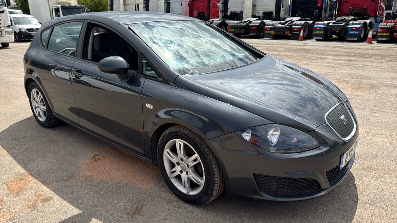 SEAT LEON 1.6 TDI CR - Schrägheck: das Bild 1 SEAT LEON 1.6 TDI CR - Schrägheck: das Bild 1