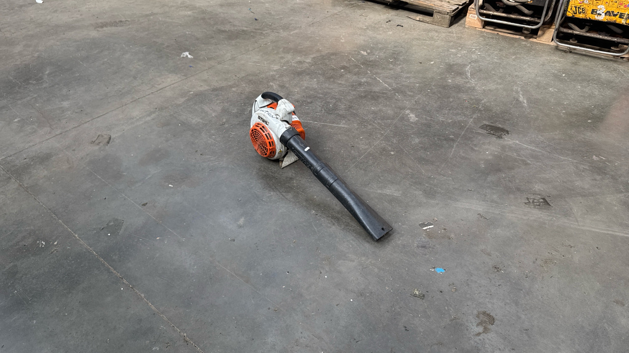 STIHL BG861 HANDHELD BLOWER - Baugeräte: das Bild 4 STIHL BG861 HANDHELD BLOWER - Baugeräte: das Bild 4