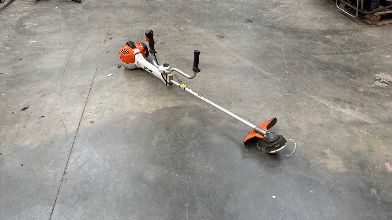STIHL FS490C STRIMMER - Baugeräte: das Bild 4 STIHL FS490C STRIMMER - Baugeräte: das Bild 4