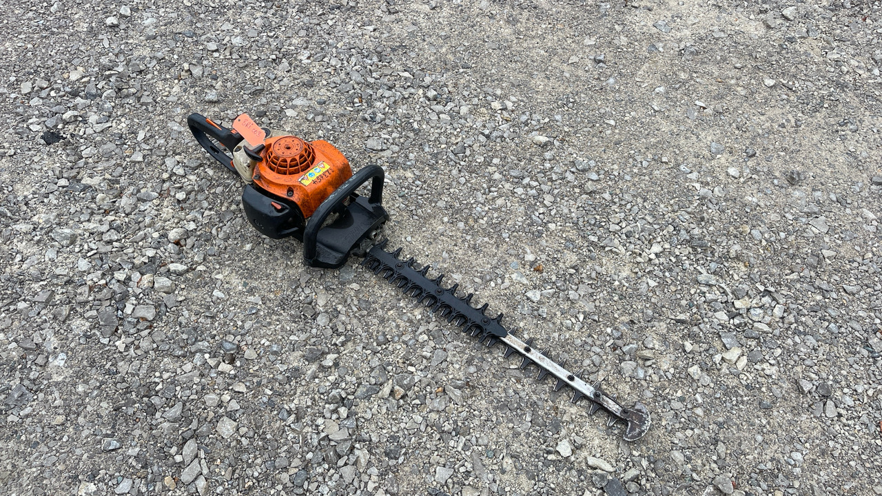 STIHL HEDGE TRIMMER - Baugeräte: das Bild 1 STIHL HEDGE TRIMMER - Baugeräte: das Bild 1