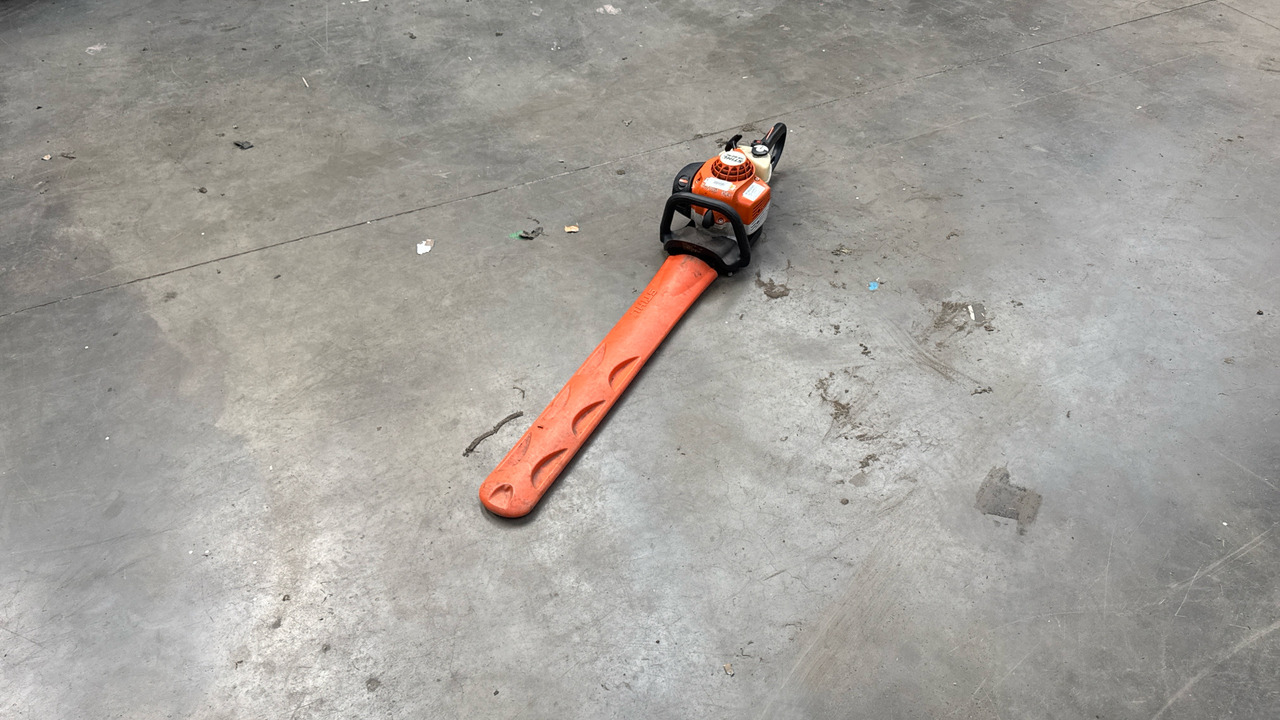 STIHL HS B2 RC HEDGE CUTTER - Baugeräte: das Bild 3 STIHL HS B2 RC HEDGE CUTTER - Baugeräte: das Bild 3