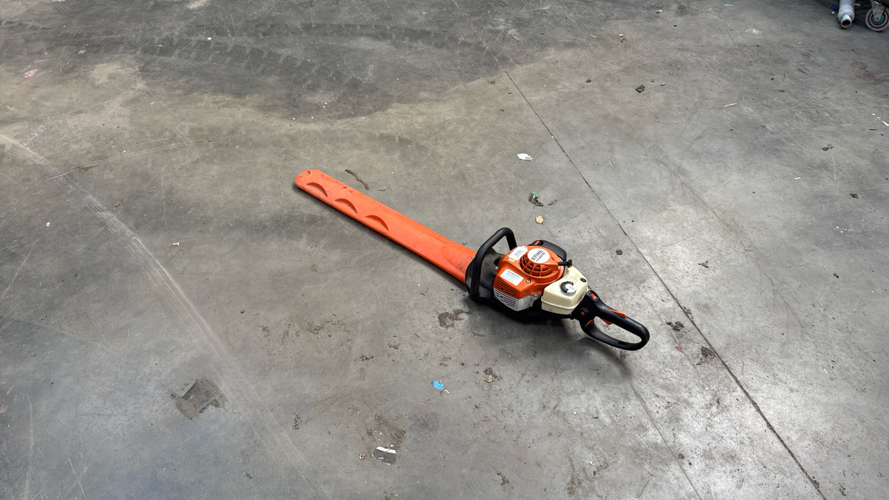 STIHL HS B2 RC HEDGE CUTTER - Baugeräte: das Bild 2 STIHL HS B2 RC HEDGE CUTTER - Baugeräte: das Bild 2