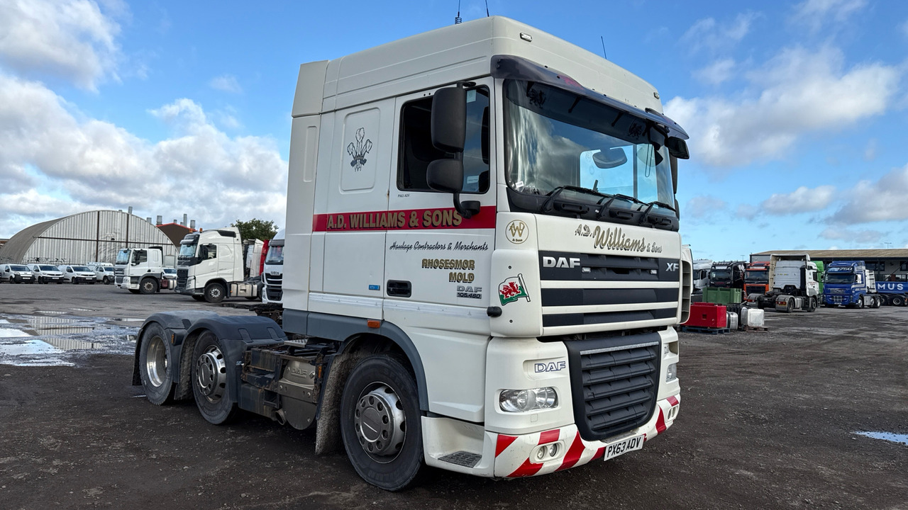 DAF XF 105.460 - Sattelzugmaschine: das Bild 1 DAF XF 105.460 - Sattelzugmaschine: das Bild 1