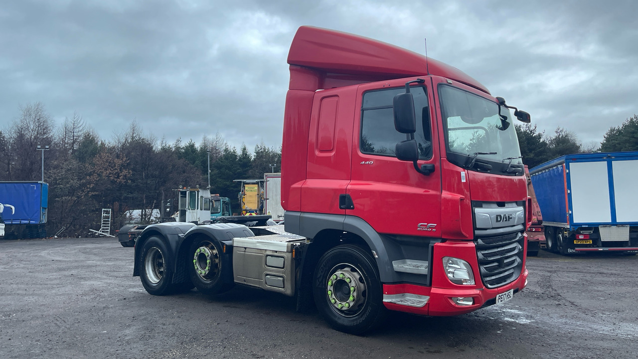 Daf CF 440 - Sattelzugmaschine: das Bild 1 Daf CF 440 - Sattelzugmaschine: das Bild 1