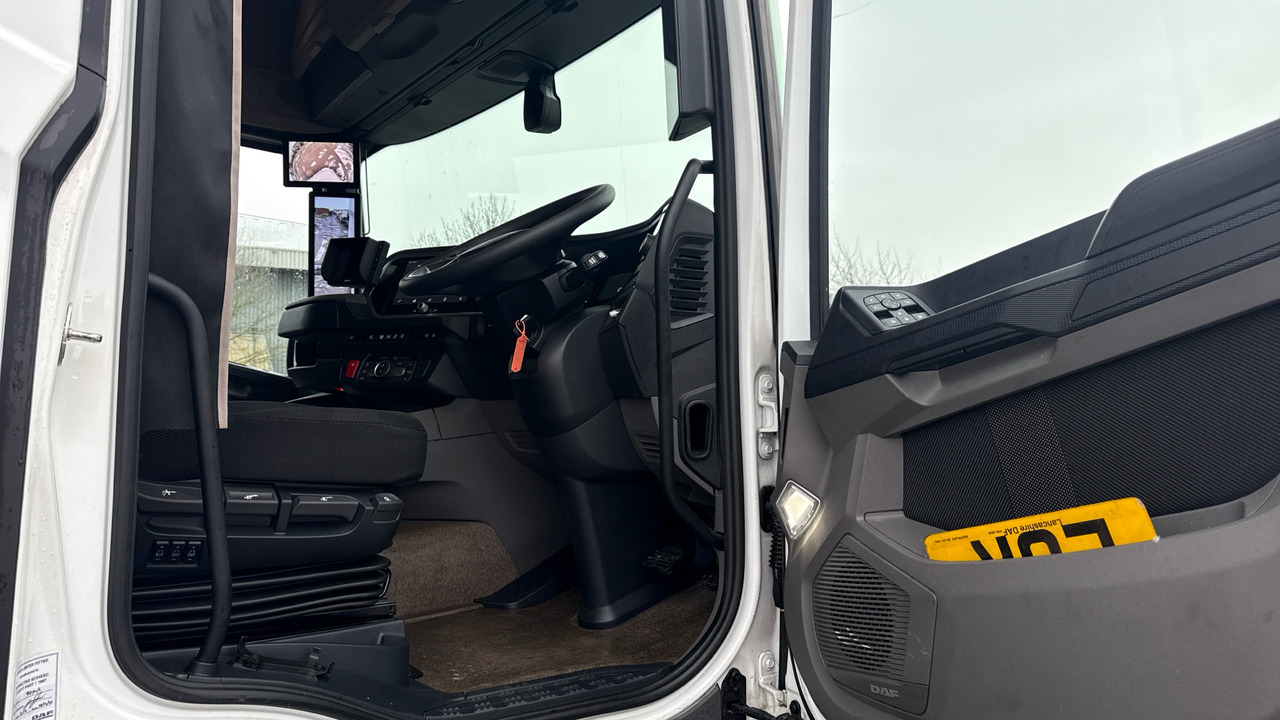 Daf XF 480 - Sattelzugmaschine: das Bild 5 Daf XF 480 - Sattelzugmaschine: das Bild 5