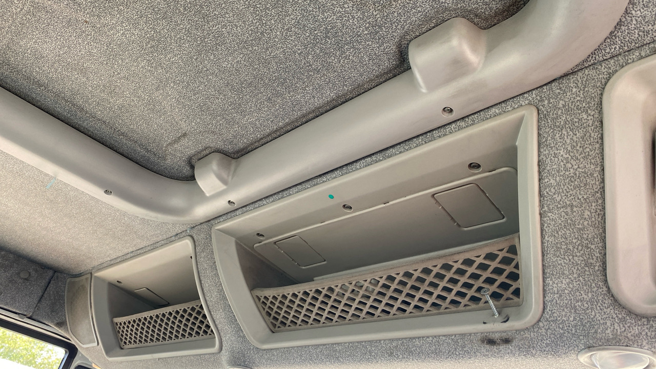 Sattelzugmaschine IVECO STRALIS 460: das Bild 17