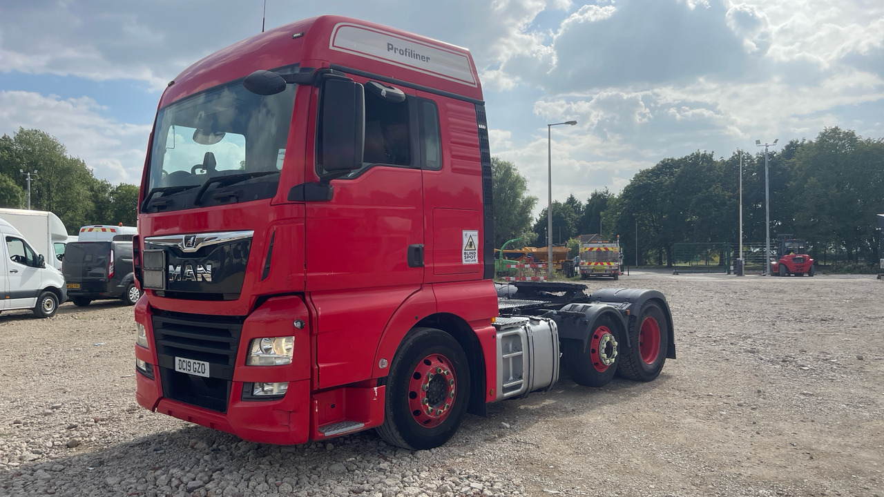 MAN TGX 24.460 - Sattelzugmaschine: das Bild 2 MAN TGX 24.460 - Sattelzugmaschine: das Bild 2
