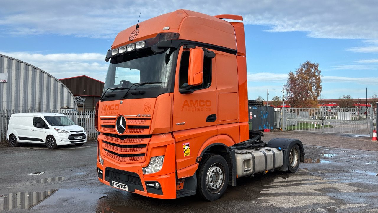 MERCEDES-BENZ ACTROS 1845 - Sattelzugmaschine: das Bild 2 MERCEDES-BENZ ACTROS 1845 - Sattelzugmaschine: das Bild 2