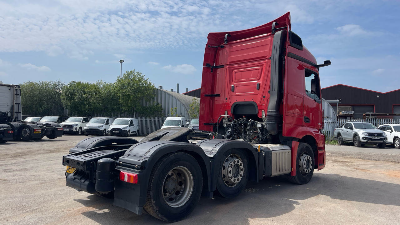 MERCEDES-BENZ ACTROS 2545 - Sattelzugmaschine: das Bild 4 MERCEDES-BENZ ACTROS 2545 - Sattelzugmaschine: das Bild 4