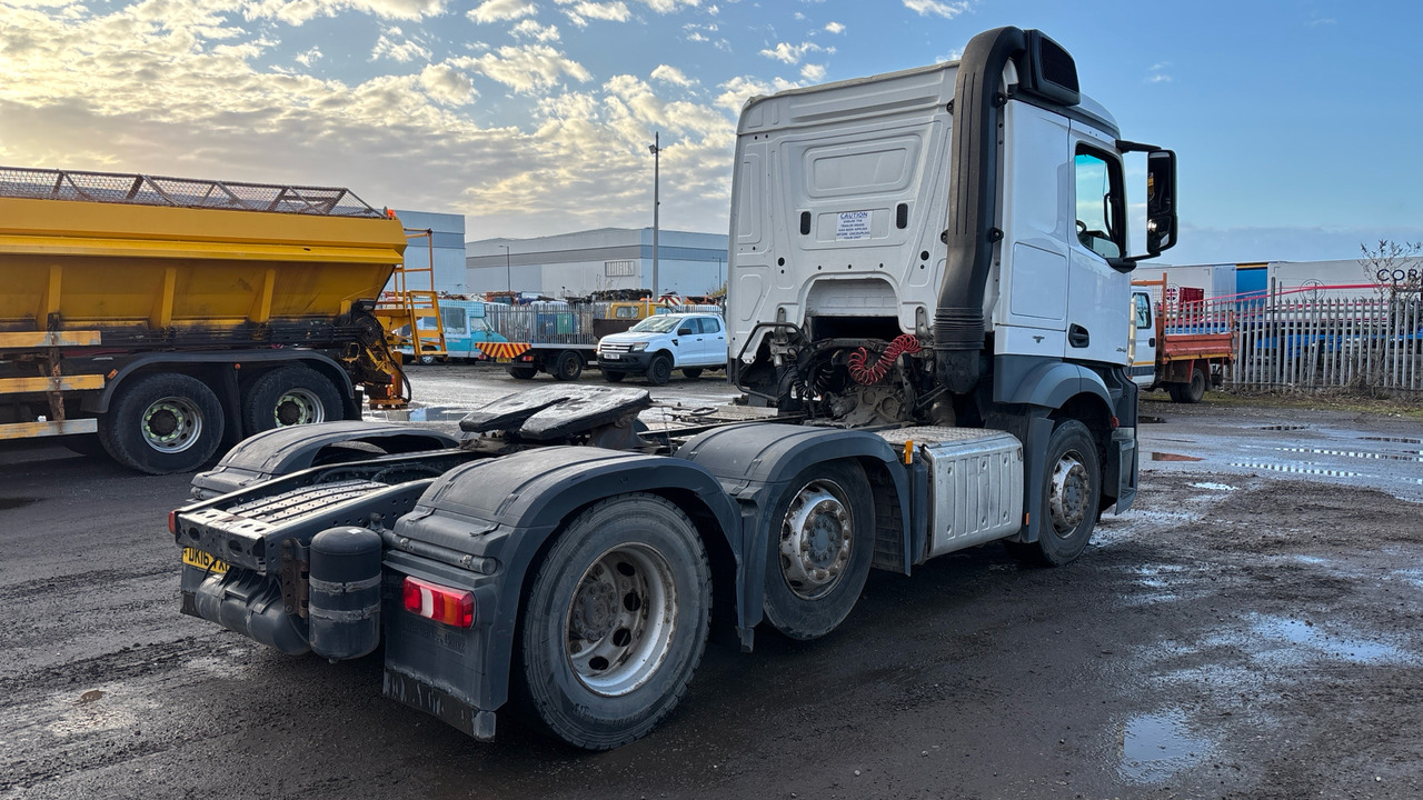 MERCEDES-BENZ ACTROS 2545 - Sattelzugmaschine: das Bild 4 MERCEDES-BENZ ACTROS 2545 - Sattelzugmaschine: das Bild 4