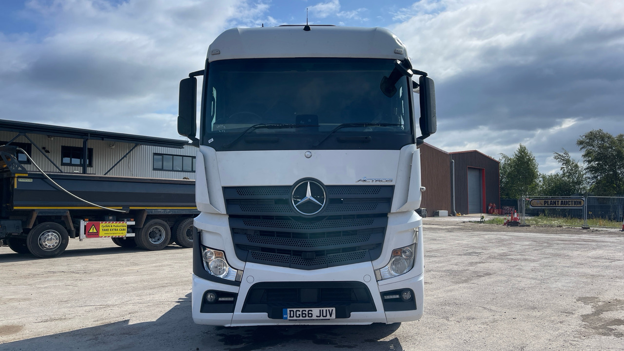 Sattelzugmaschine Mercedes-Benz Actros 2545: das Bild 12