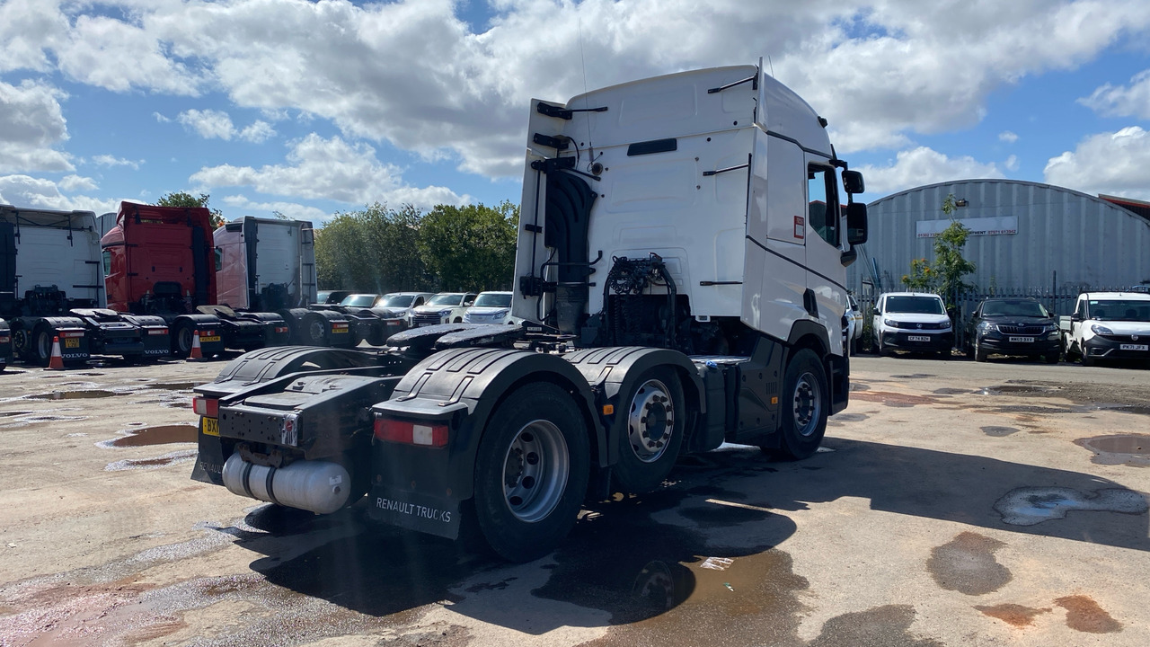 RENAULT T 460 - Sattelzugmaschine: das Bild 4 RENAULT T 460 - Sattelzugmaschine: das Bild 4