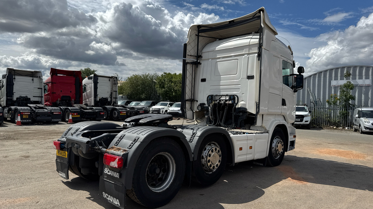 SCANIA R 450 - Sattelzugmaschine: das Bild 4 SCANIA R 450 - Sattelzugmaschine: das Bild 4