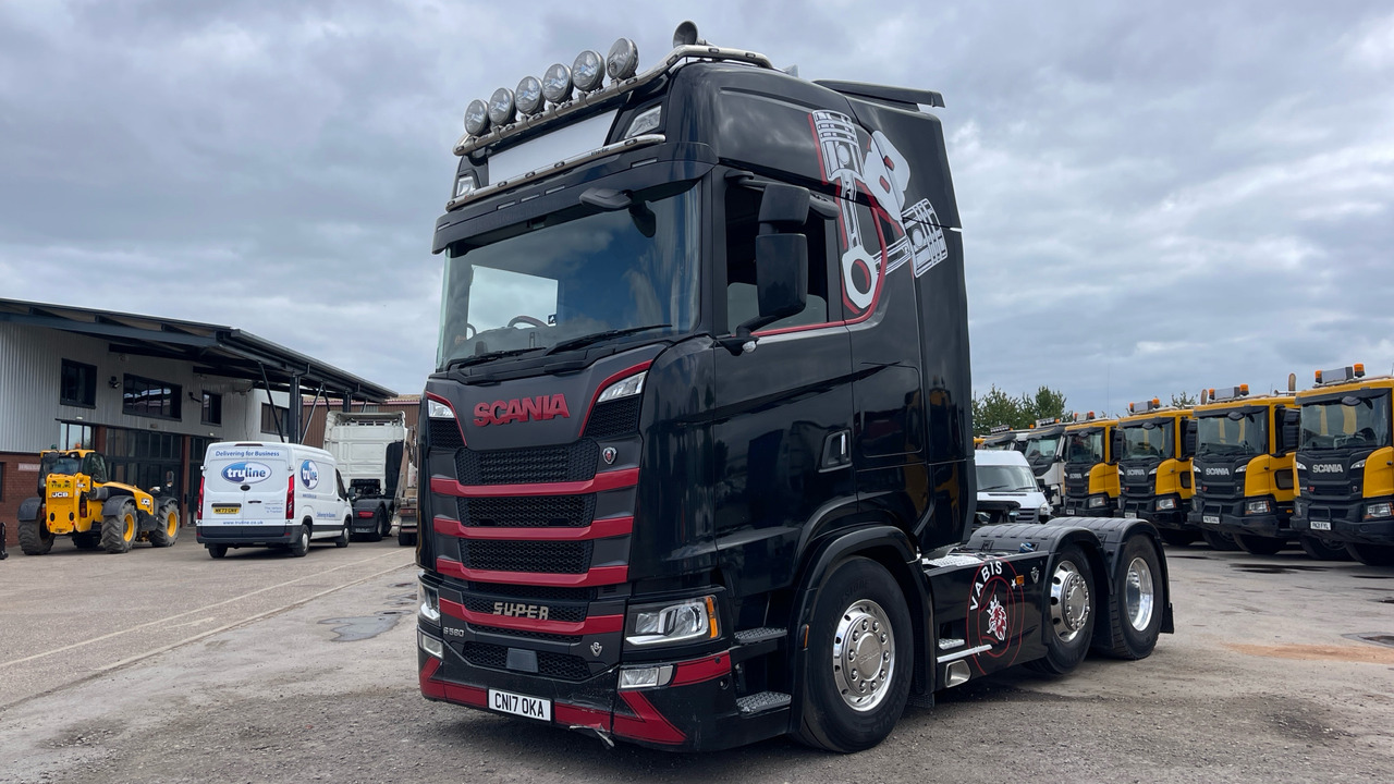 SCANIA S 580 V8 - Sattelzugmaschine: das Bild 2 SCANIA S 580 V8 - Sattelzugmaschine: das Bild 2
